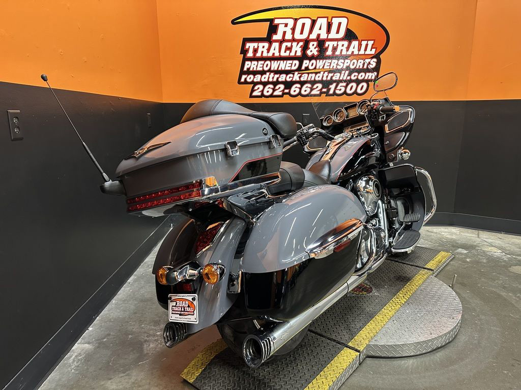Vulcan 1700 Voyager ABS