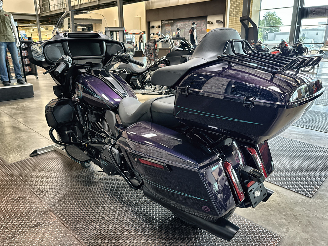 Street Glide® Ultra