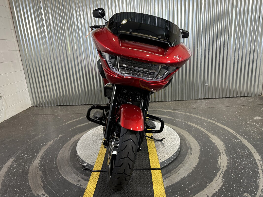 Road Glide®