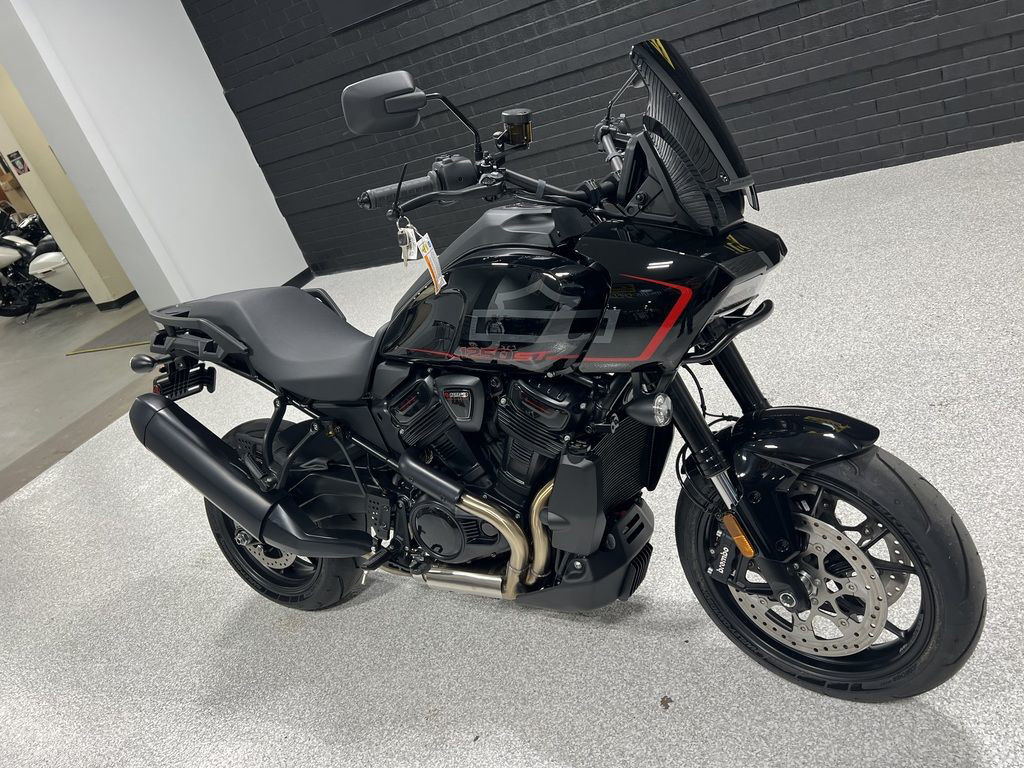 Pan America® 1250 ST