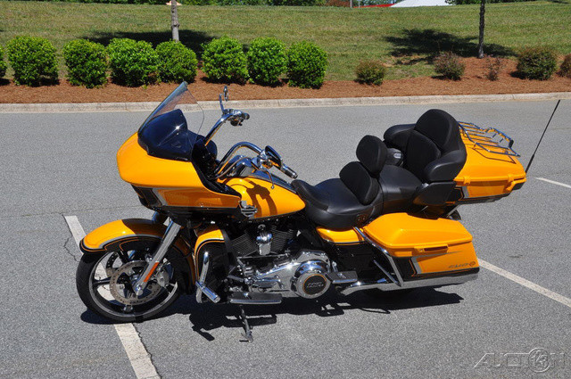 CVO® Road Glide® Limited