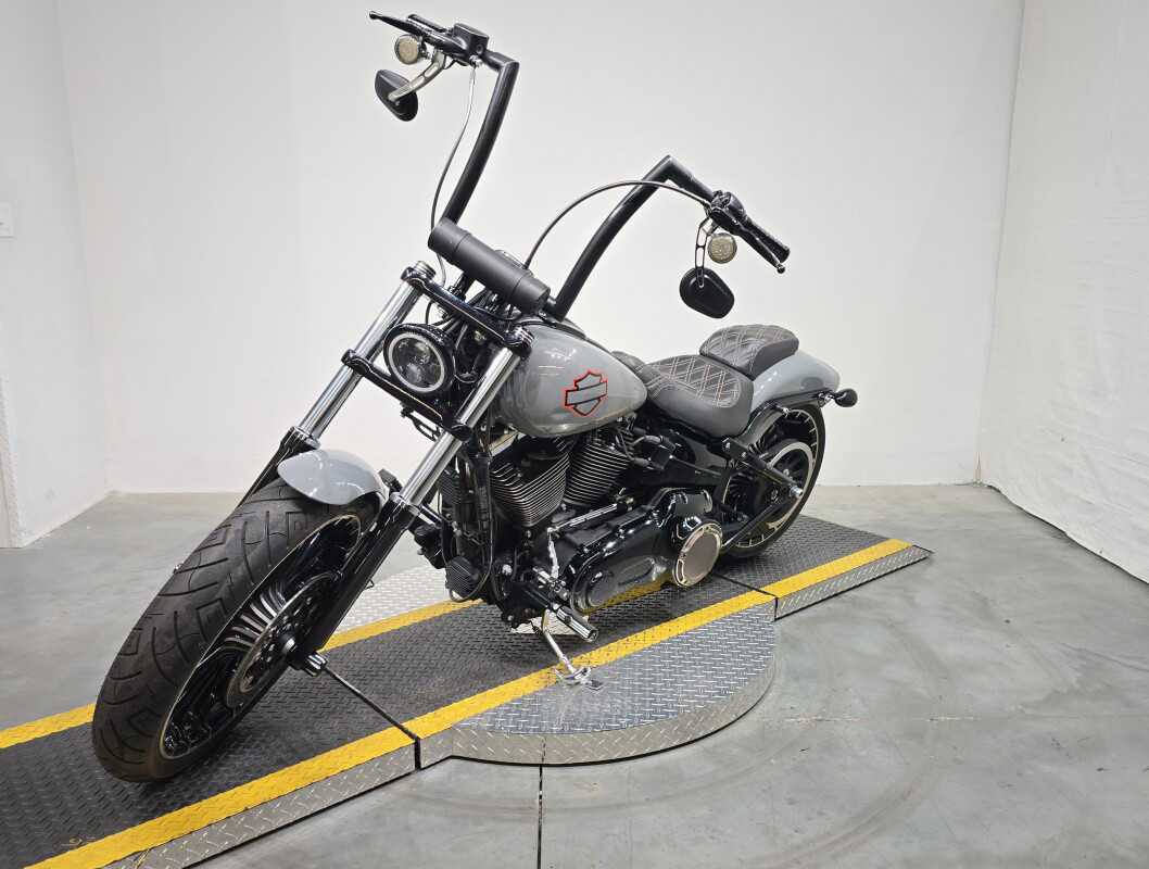 Softail® Breakout®