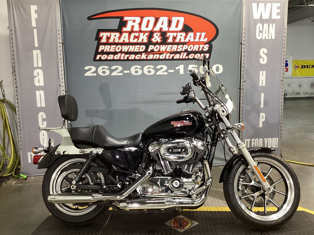 Sportster® SuperLow® 1200T