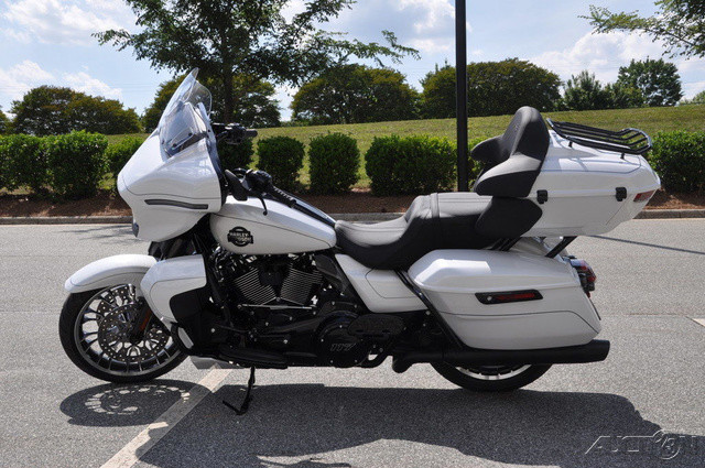Street Glide® Limited