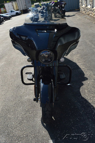 Street Glide® Special