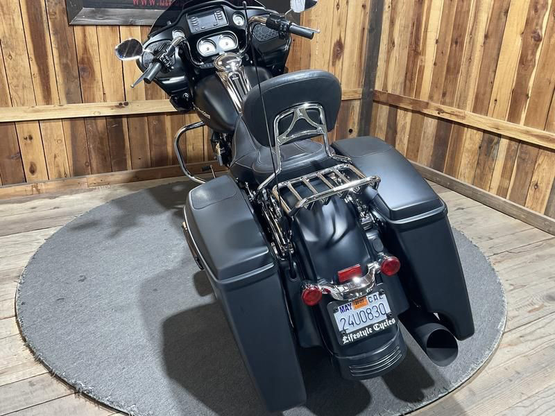 Road Glide®