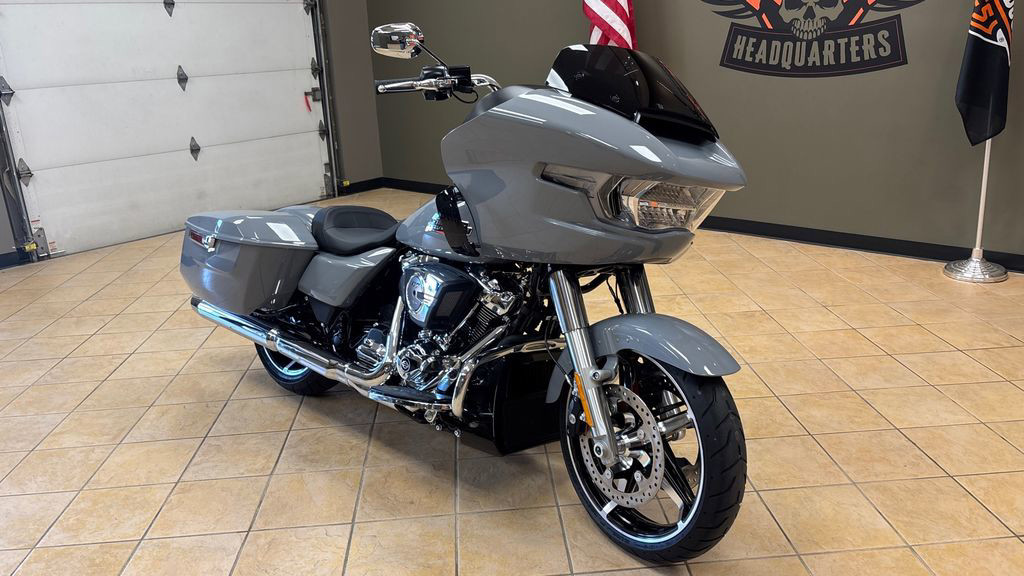 Road Glide®