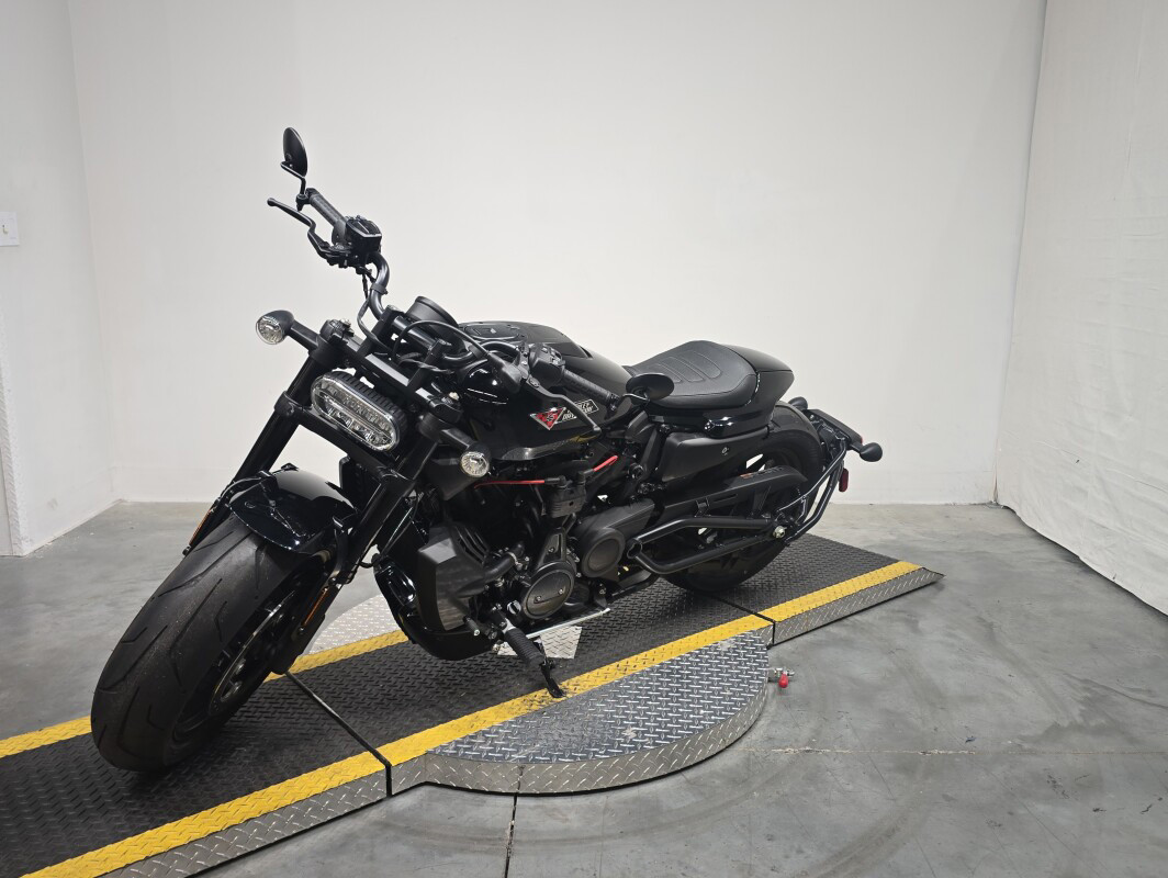 Sportster® S