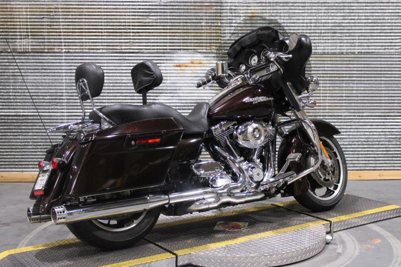 Street Glide®