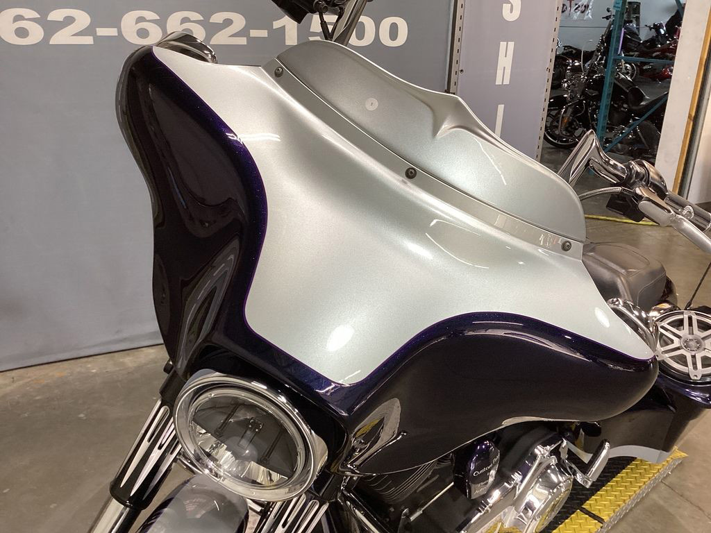 Street Glide®