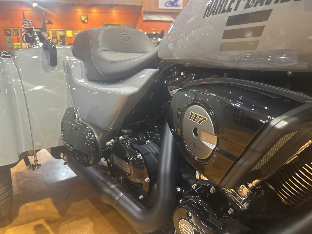 Road Glide® 3