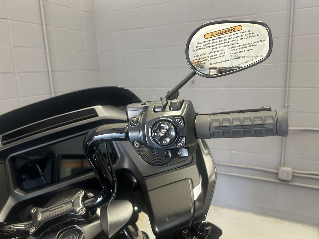 Road Glide®