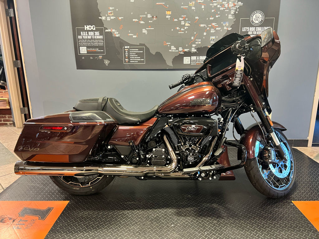 CVO® Street Glide®