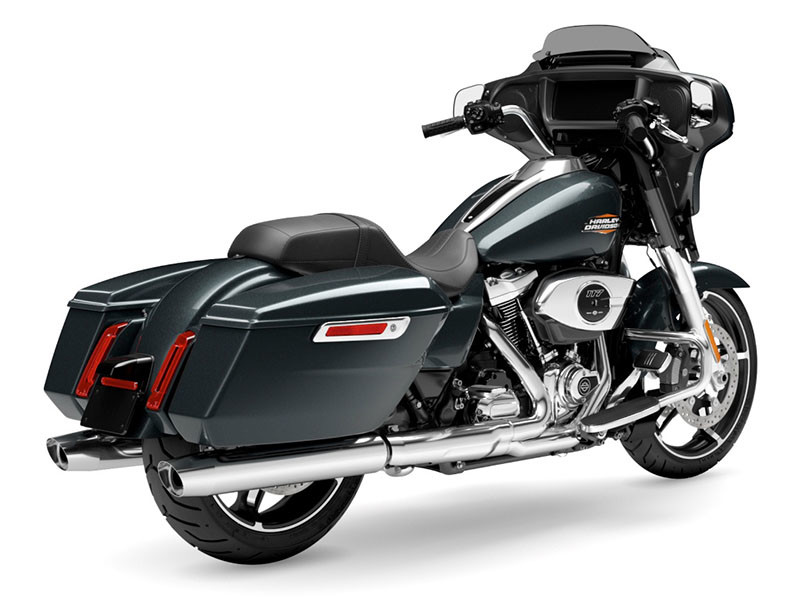 Street Glide®