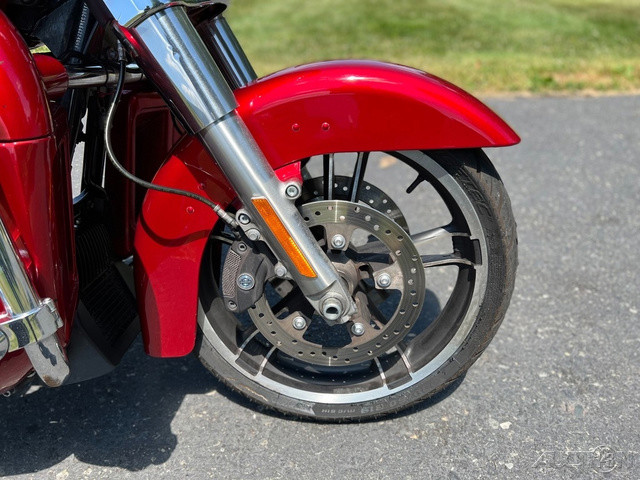 Street Glide®