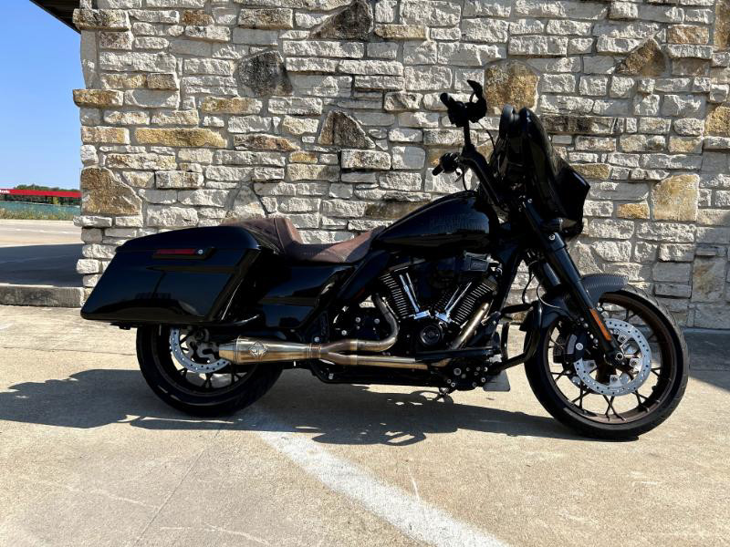 Street Glide® ST