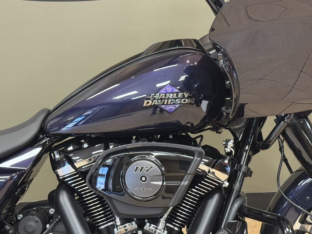 Road Glide®