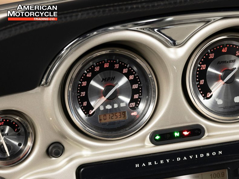 CVO® Ultra Classic® Electra Glide®