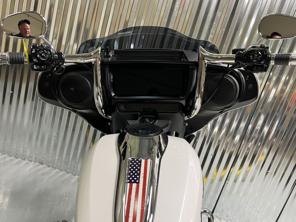 Street Glide®