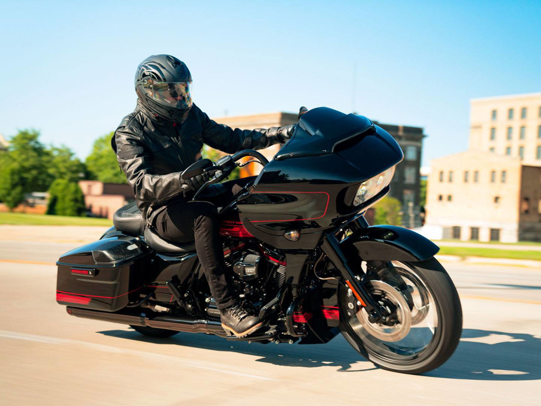 CVO® Road Glide®