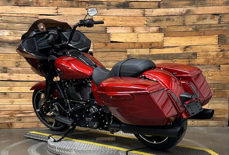 Road Glide®