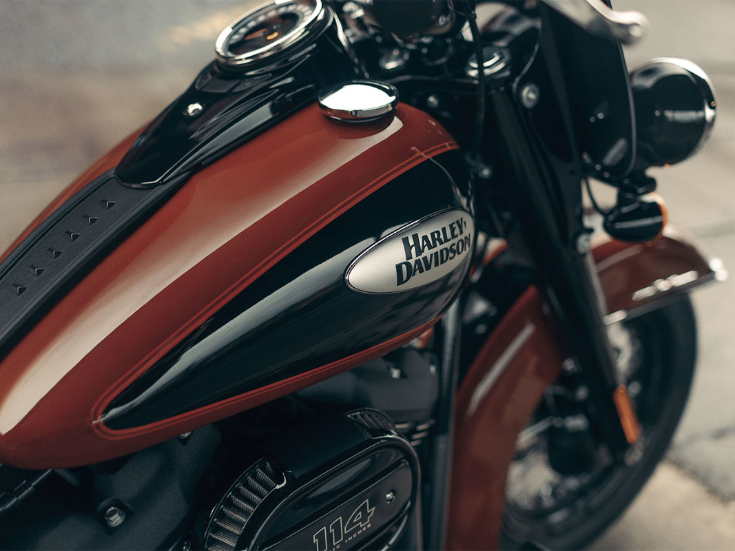 Heritage Classic 114