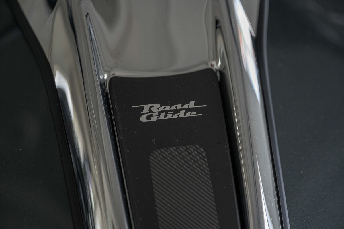 Road Glide®