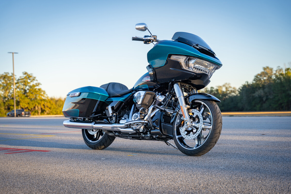 Road Glide®