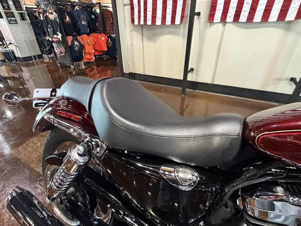 Sportster® 1200 Custom