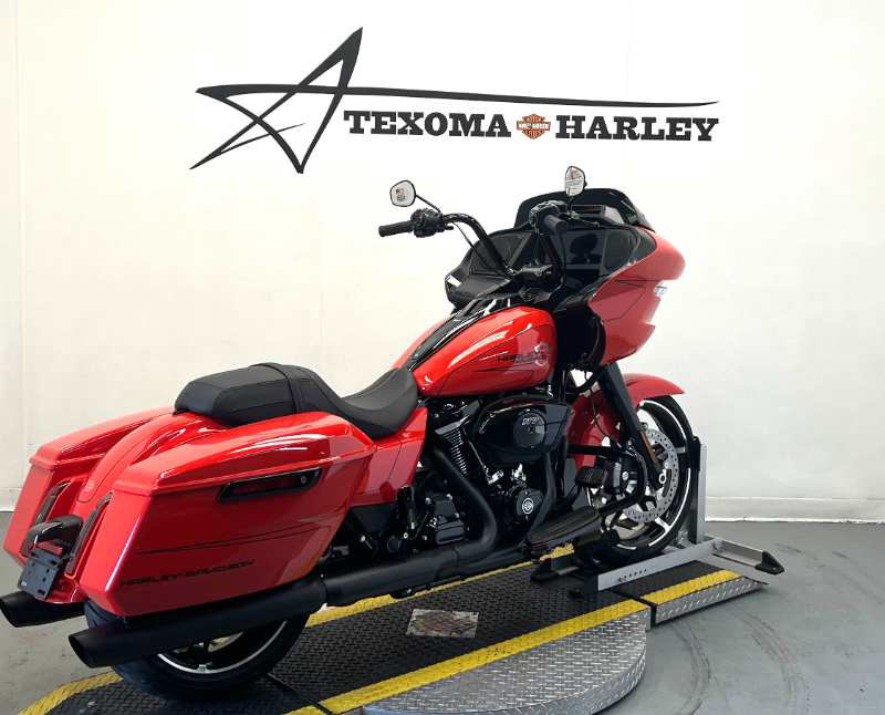 Road Glide®