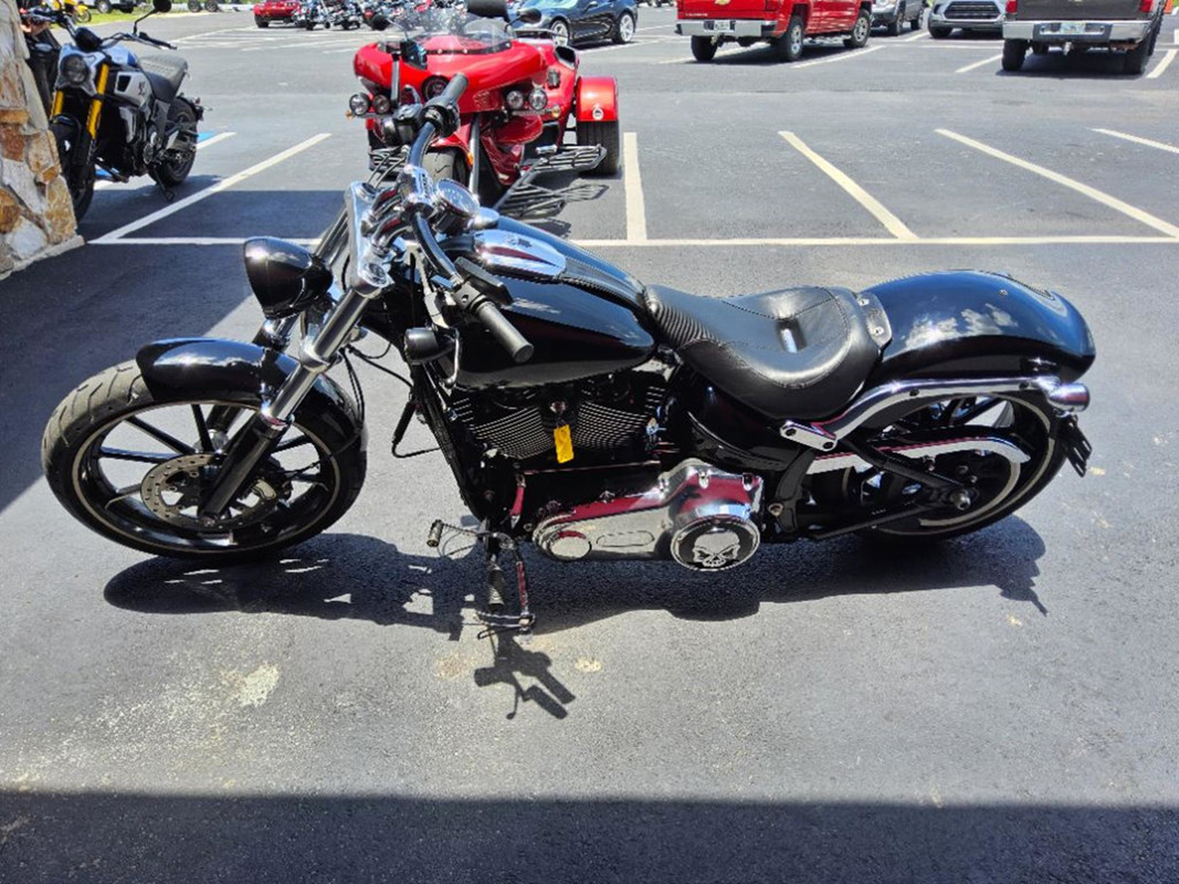 Softail® Breakout®