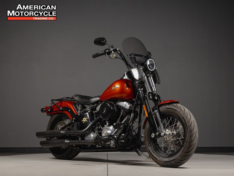 Softail® Cross Bones™