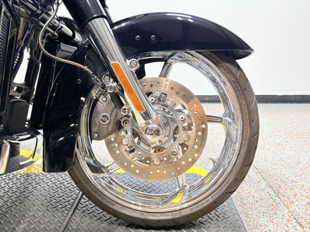 CVO® Street Glide®