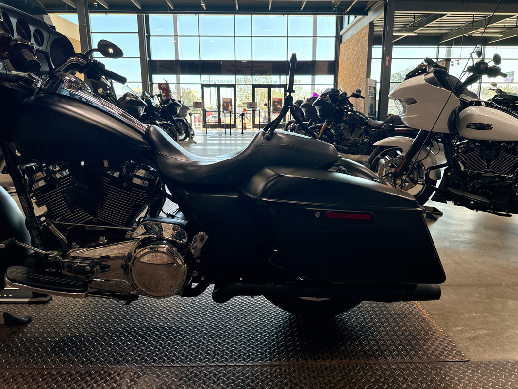 Street Glide® Special