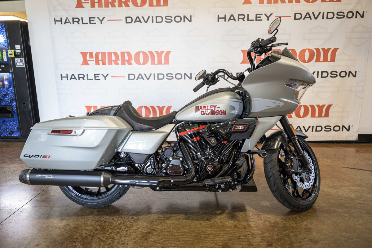 CVO® Road Glide® ST