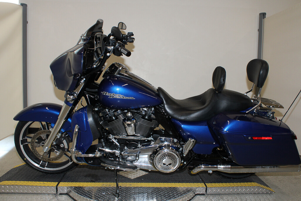 Street Glide® Special