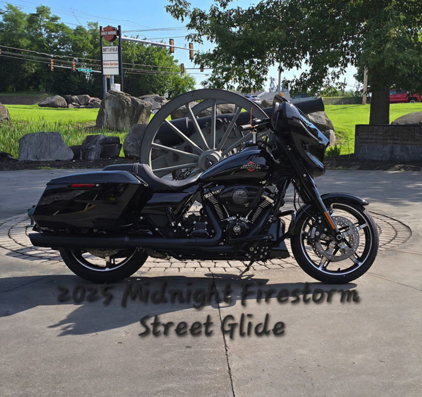 Street Glide®