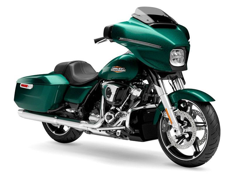 Street Glide®
