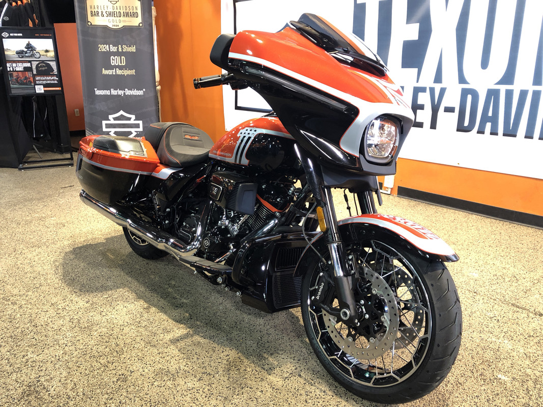 CVO® Street Glide®