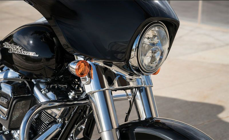 Street Glide®