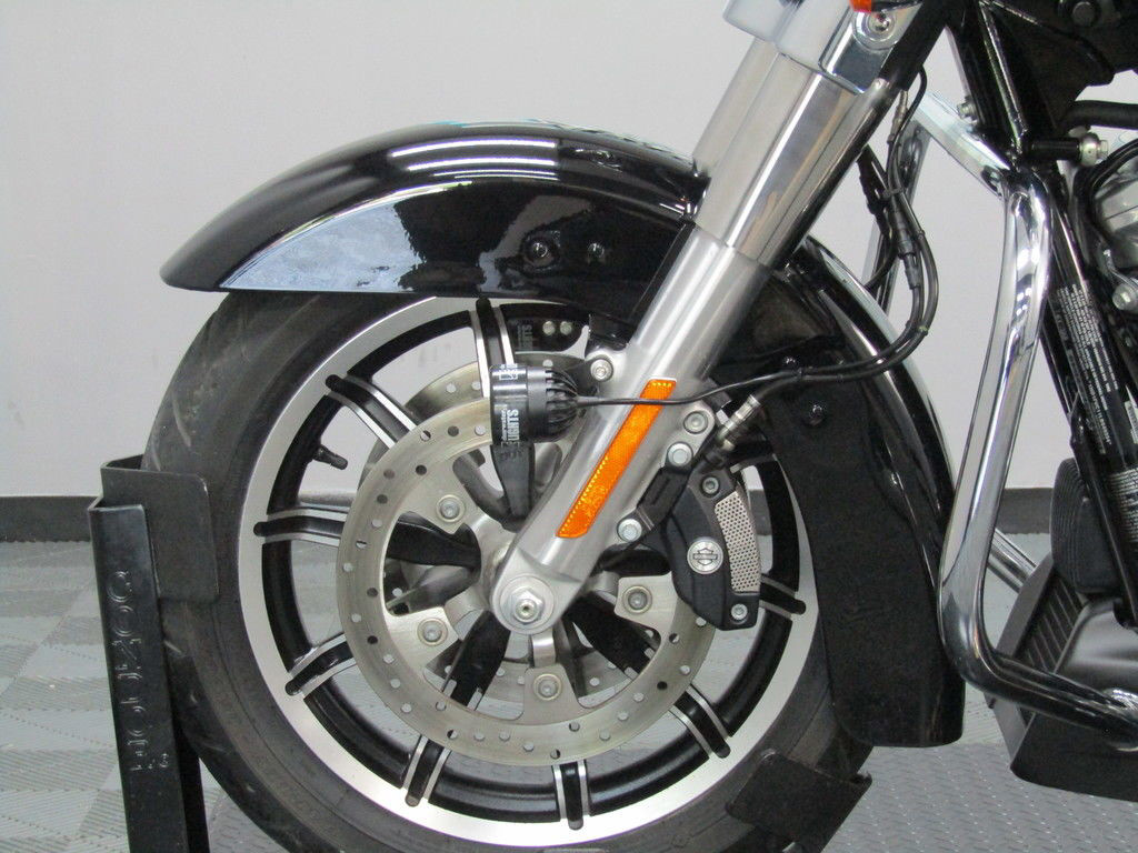 Electra Glide® Standard