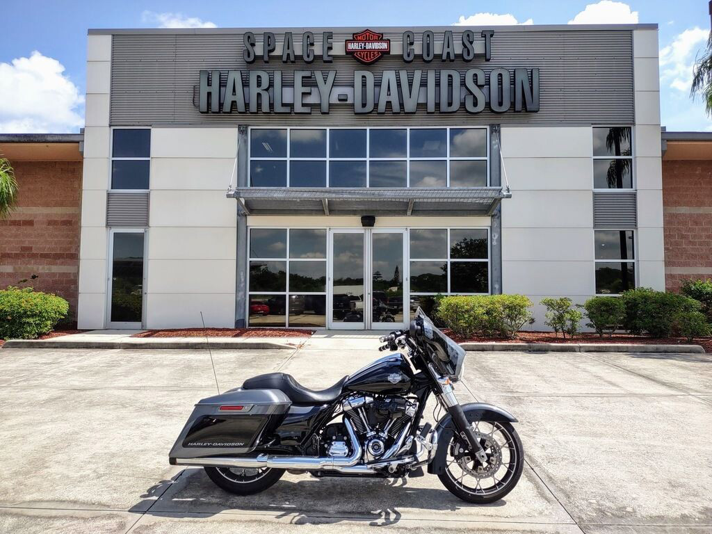 Street Glide® Special