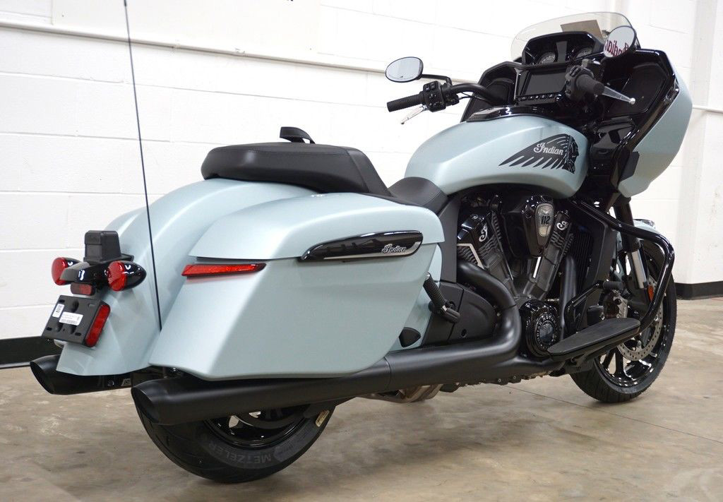 Challenger Dark Horse 112