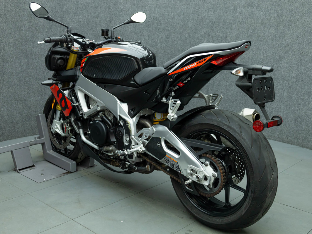 Tuono V4 1100 RR