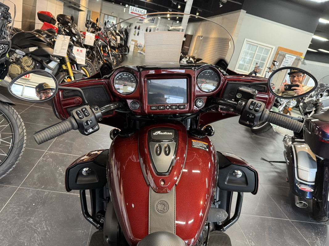 Roadmaster Dark Horse