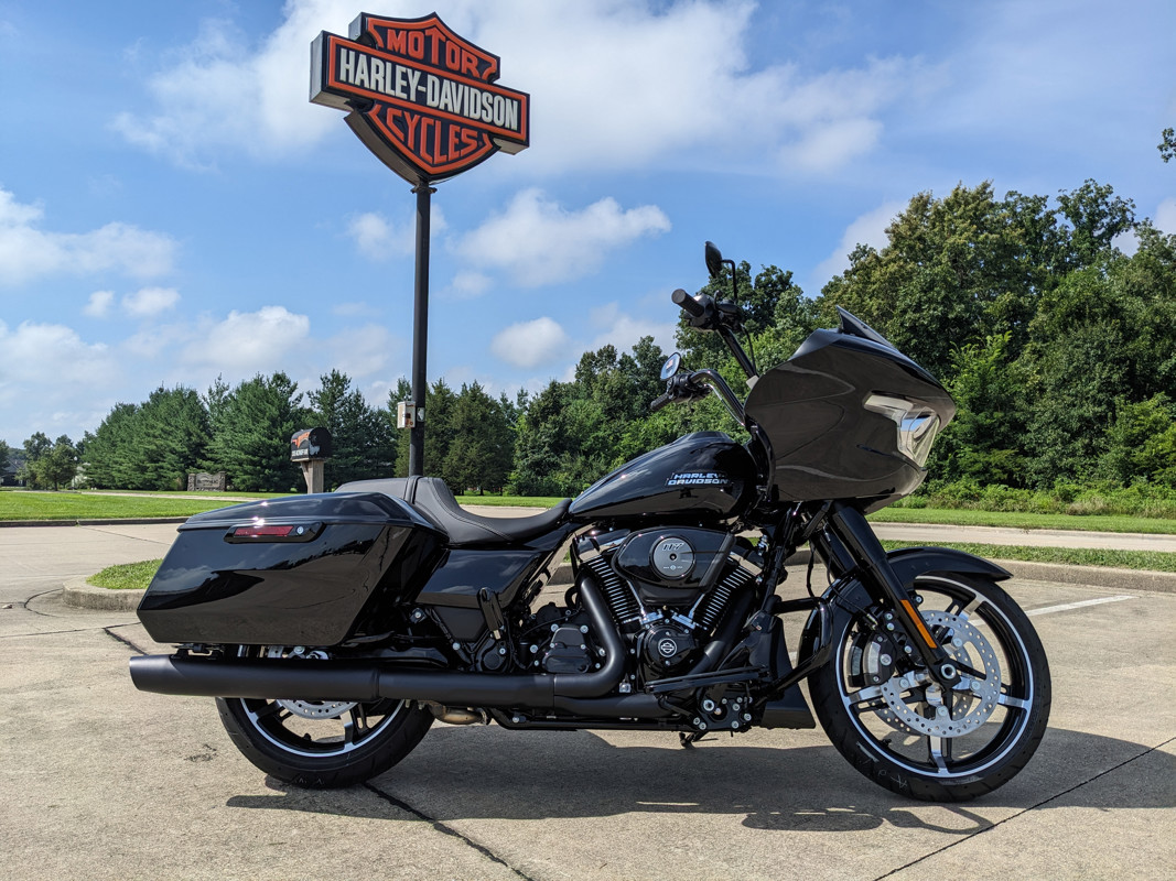 Road Glide®