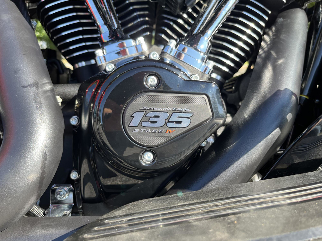 Road Glide®