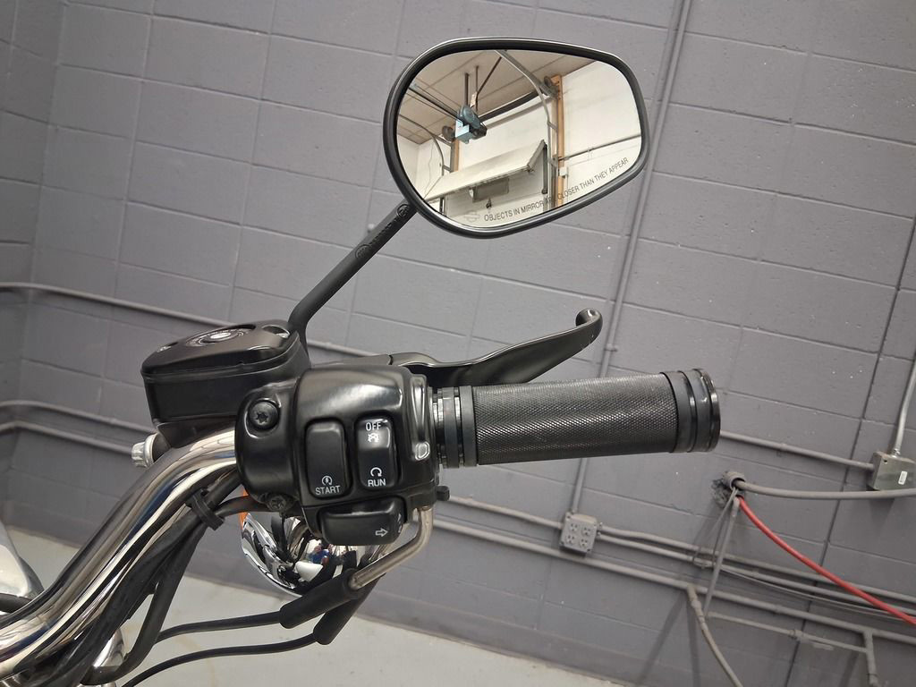 Sportster® 883 Custom