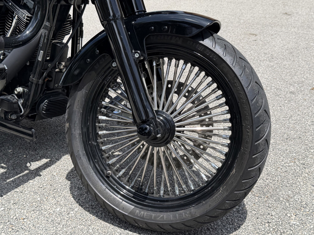 Softail® Slim® S