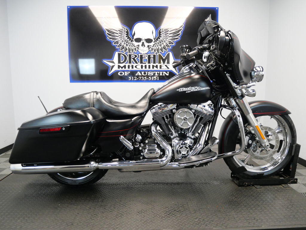 Street Glide® Special